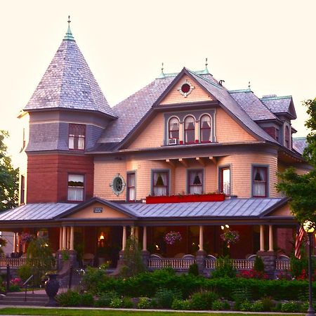Union Gables (Adults Only) Hotel ซาราโทกาสปริงส์ ภายนอก รูปภาพ