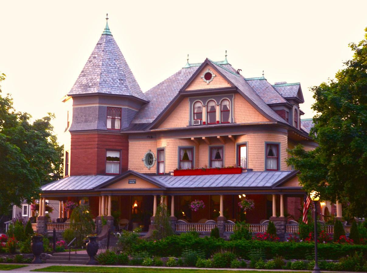 Union Gables (Adults Only) Hotel ซาราโทกาสปริงส์ ภายนอก รูปภาพ
