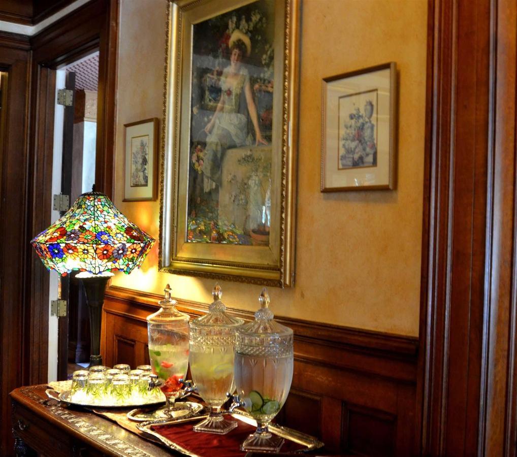 Union Gables (Adults Only) Hotel ซาราโทกาสปริงส์ ภายนอก รูปภาพ