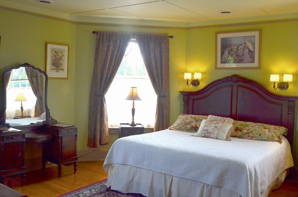 Union Gables (Adults Only) Hotel ซาราโทกาสปริงส์ ภายนอก รูปภาพ