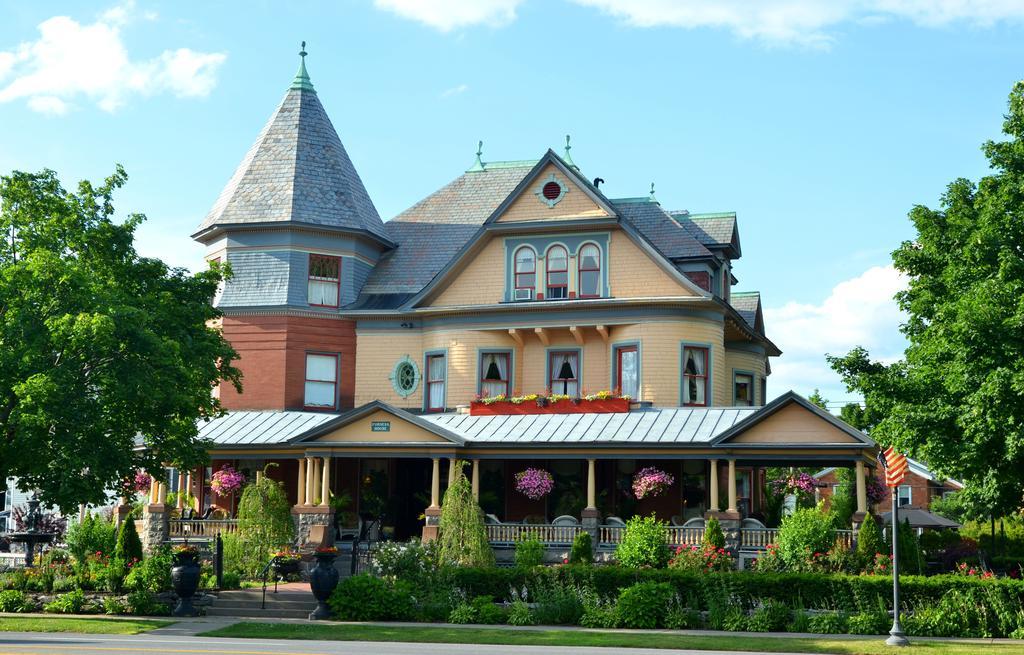 Union Gables (Adults Only) Hotel ซาราโทกาสปริงส์ ภายนอก รูปภาพ